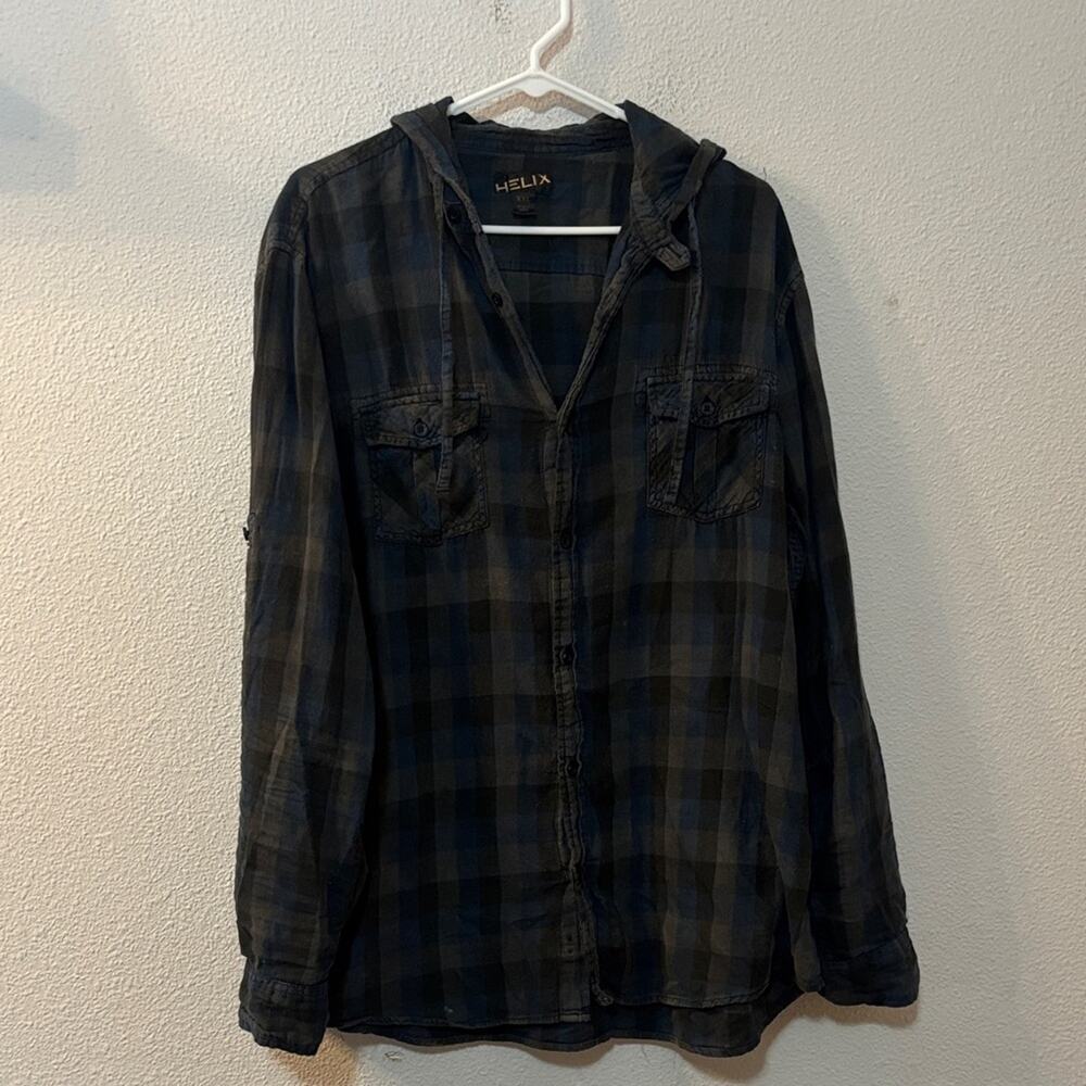 Helix Women's Black Plaid Hooded Button-Up Shirt